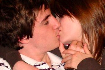 kiss
